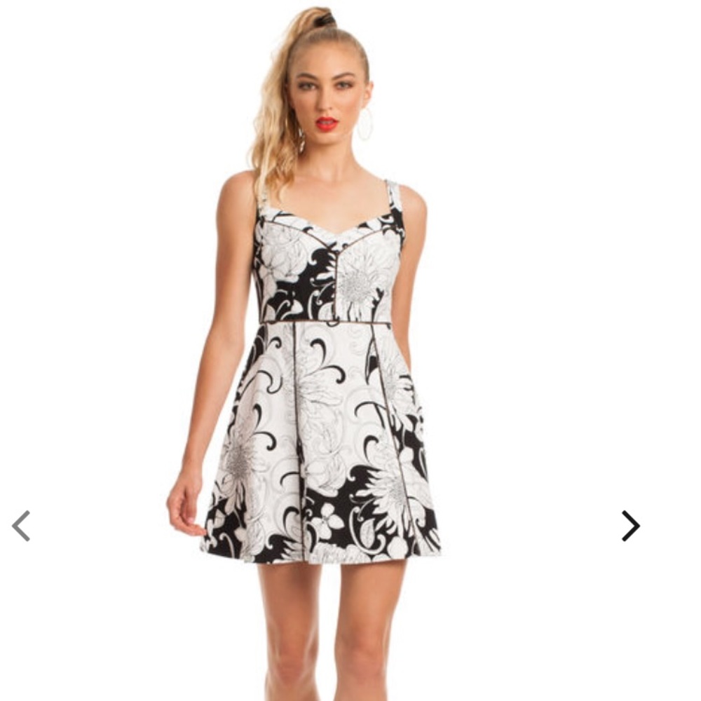Trina Turk Eugenia Dress 154304